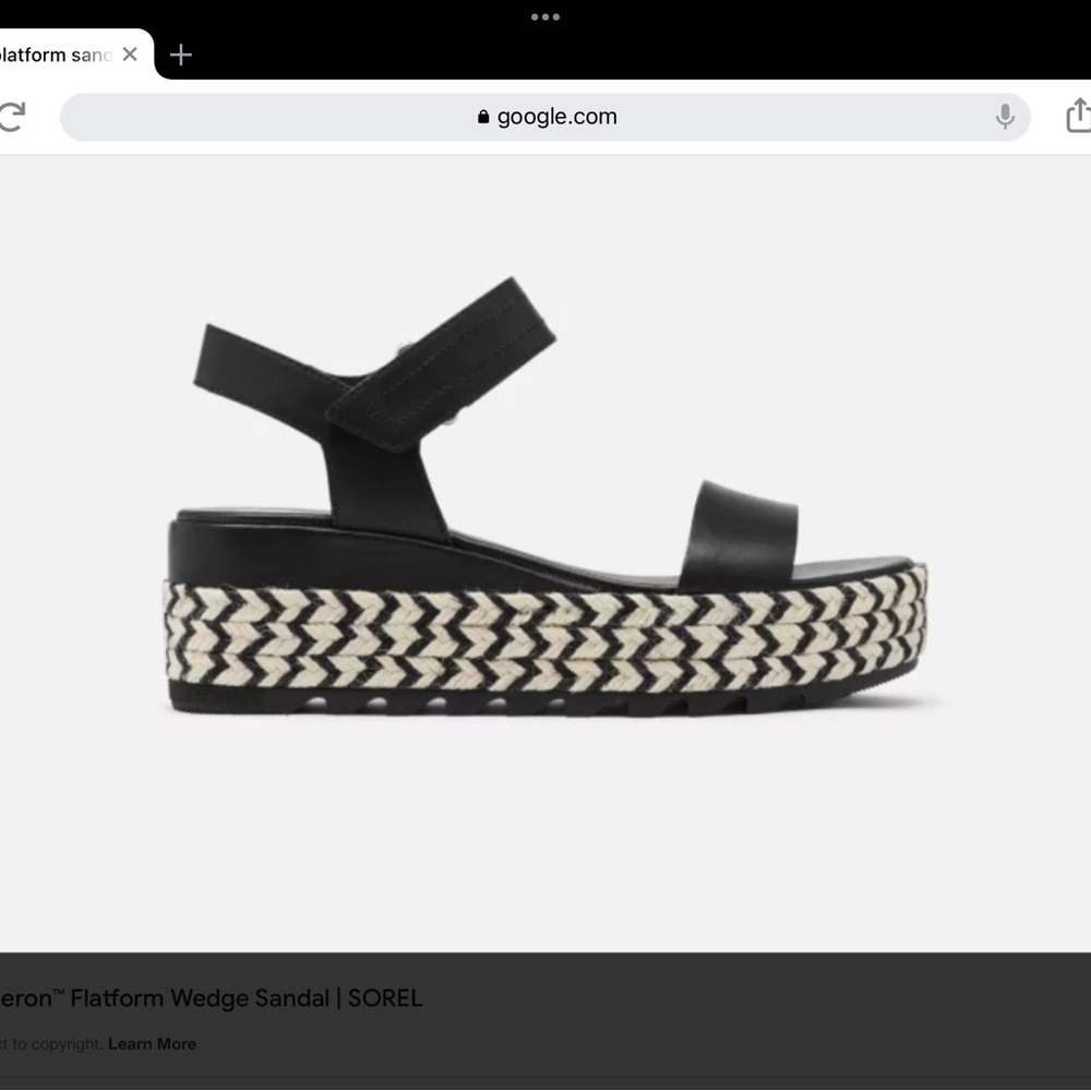 SOREL CAMERON FLATFORM SANDALS in EUC Size 9